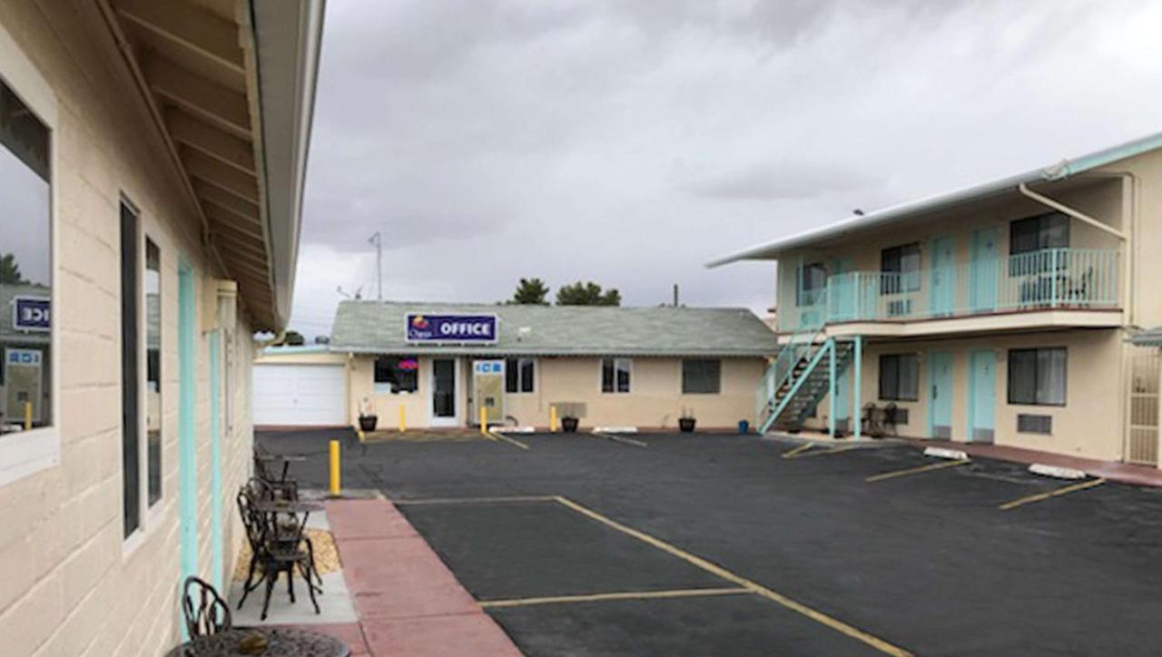 Howard Johnson By Wyndham Ridgecrest, Ca Kültér fotó