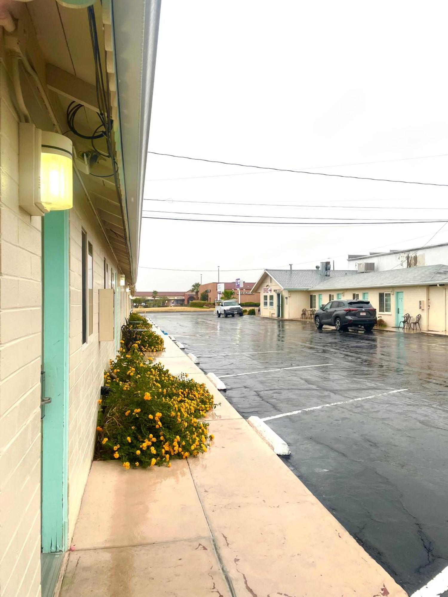 Howard Johnson By Wyndham Ridgecrest, Ca Kültér fotó